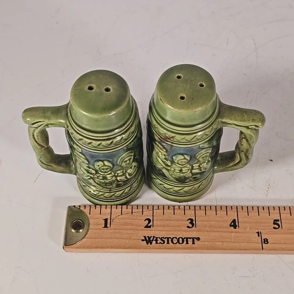 Antique Japan Green Beer Stein‎ Salt and Pepper Shaker Set 1950's